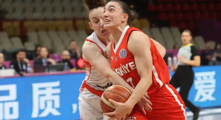 A Milli Kadın Basketbol Takımı, İsviçre'ye şans tanımadı