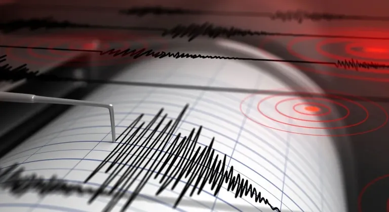 Akdeniz'de 6 büyüklüğünde deprem!