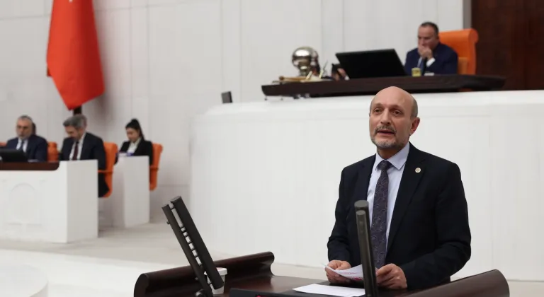 Atmaca : “Bursa yıllardır ihmal ediliyor, otoyol sözleri havada kaldı!”