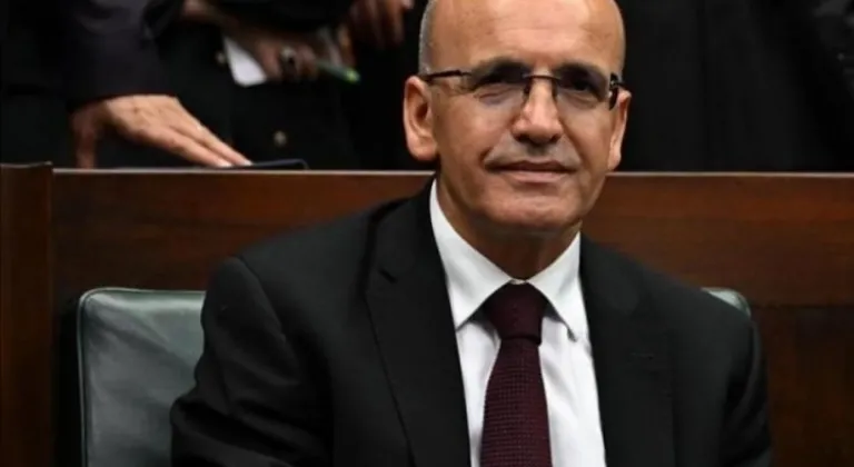 Bakan Şimşek'ten önemli açıklamalar