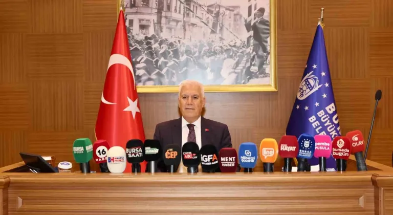 Başkan Bozbey: "Bursa’nın kurtuluşu kutlu olsun"