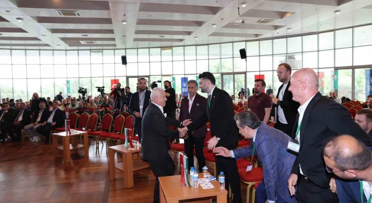 Başkan Bozbey: "Stadın çevresini yaşam alanı haline çevireceğiz"