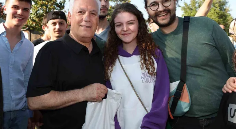 Başkan Bozbey’den eğitim desteği müjdesi