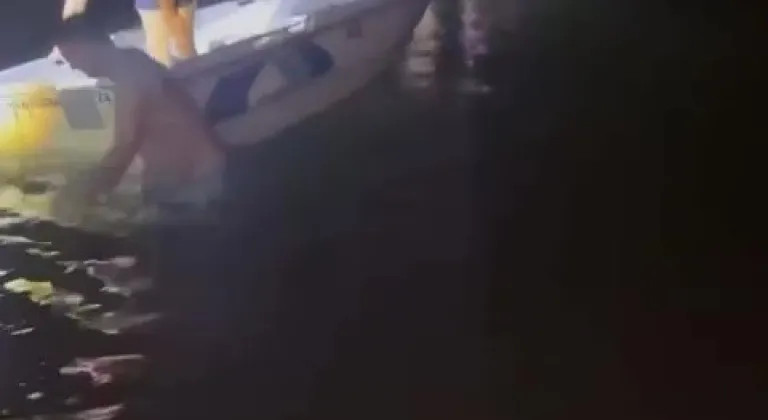 Bursa'da korku dolu anlar: Balıkçı teknesi battı!