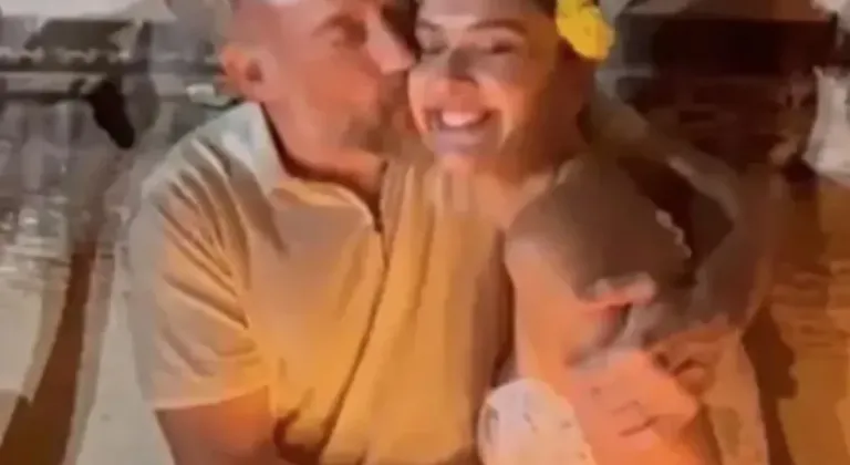 Bergüzar Korel 43. yaşını kutladı! Halit Ergenç öpmelere doyamadı