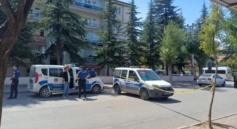 Boşanma aşamasındaki eşi ve ailesine kurşun yağdırdı!