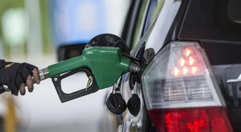 Brent petrol yükseldi, akaryakıta yeni zam kapıda