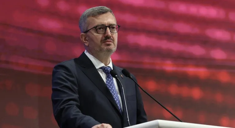 Burhanettin Duran: Gazze'de basın özgürlüğü bir kez daha hedef alındı
