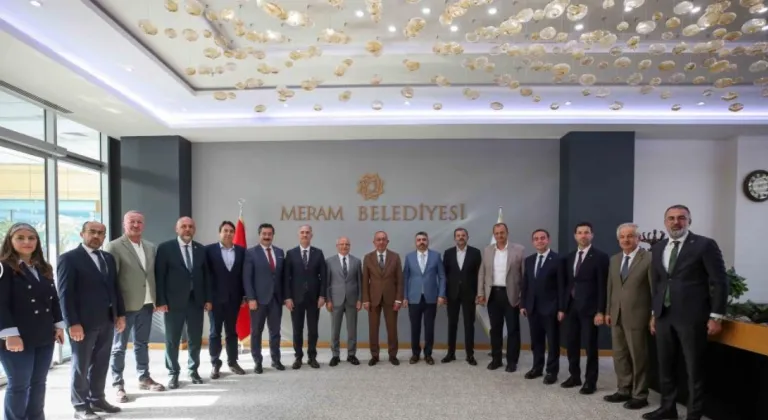 Bursa Ak Parti heyeti Konya'da