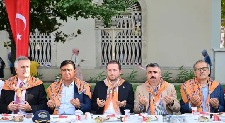 Bursa'da 529 yıllık vakıf geleneği yeniden canlandı