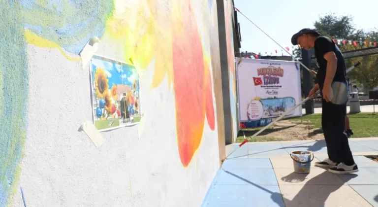Bursa'da duvar resimleri festivali başladı