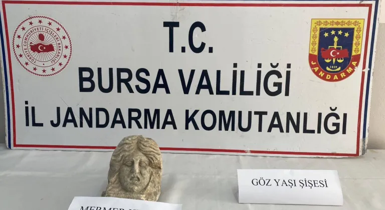 Bursa'da polis şüphesinde haklı çıktı! Araçta tarihi eser ele geçirildi