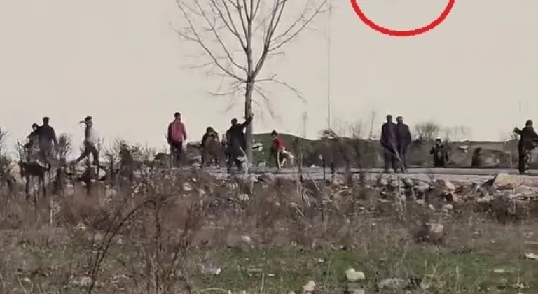 Bursa'da taşlar ve sopalar havada uçuştu