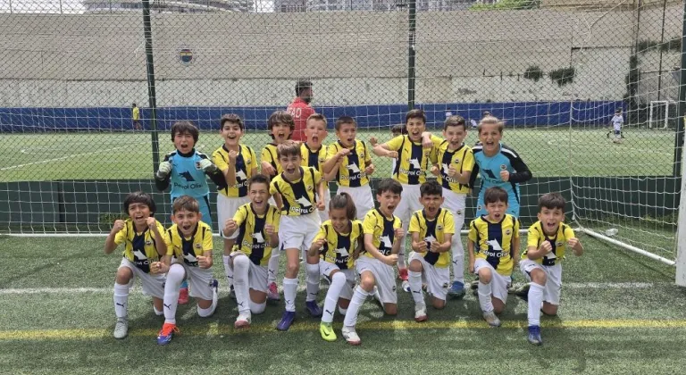Bursa İnegöl'den Fenerbahçe'ye transfer oldu