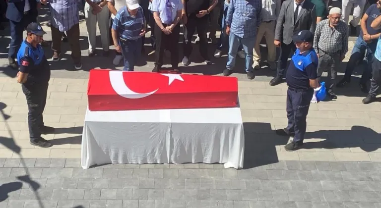 Bursa'nın acı kaybı: Eski belediye başkanı son yolculuğuna uğurlandı
