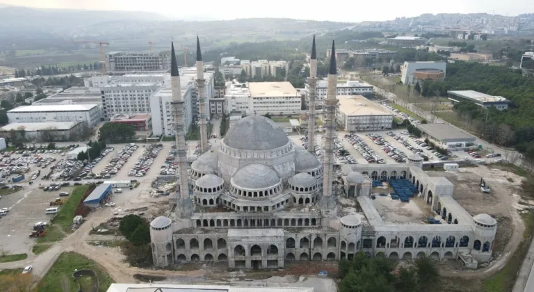 Bursa'nın dev camisi için tüm şehirden yardım toplatıldı
