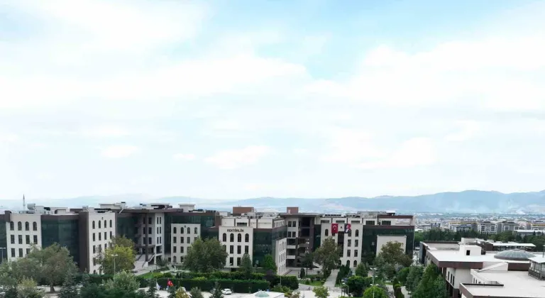 Bursa Teknik Üniversitesine YÖKAK’tan 5 yıllık tam akreditasyon