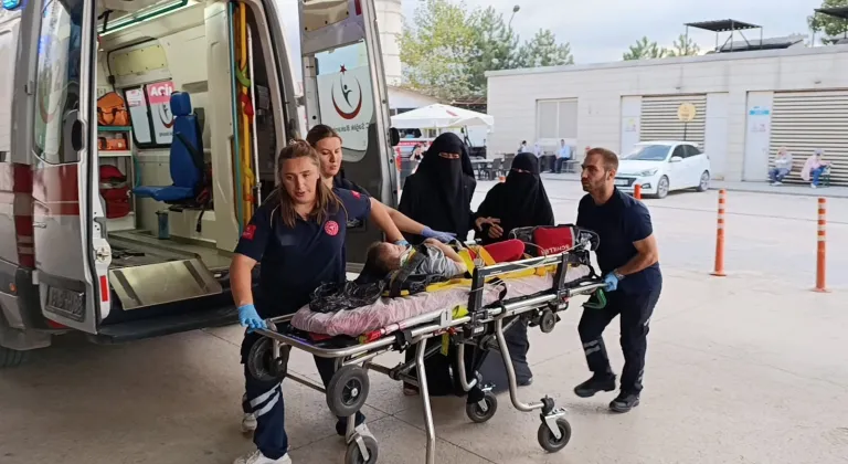 Bursa'da 3. kattan düşen çocuk ağır yaralandı