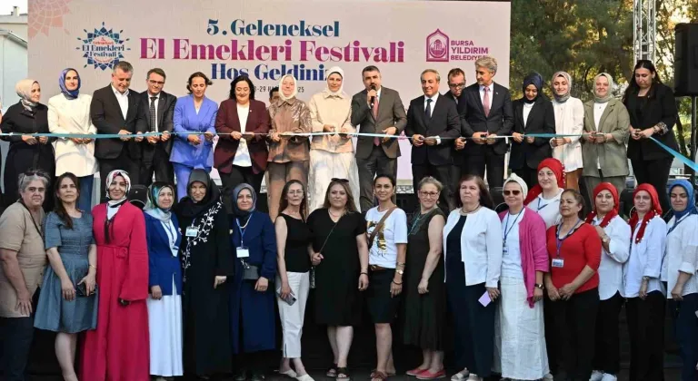 Deprem bölgesinden kadınların el emeği Yıldırım’da buluştu!