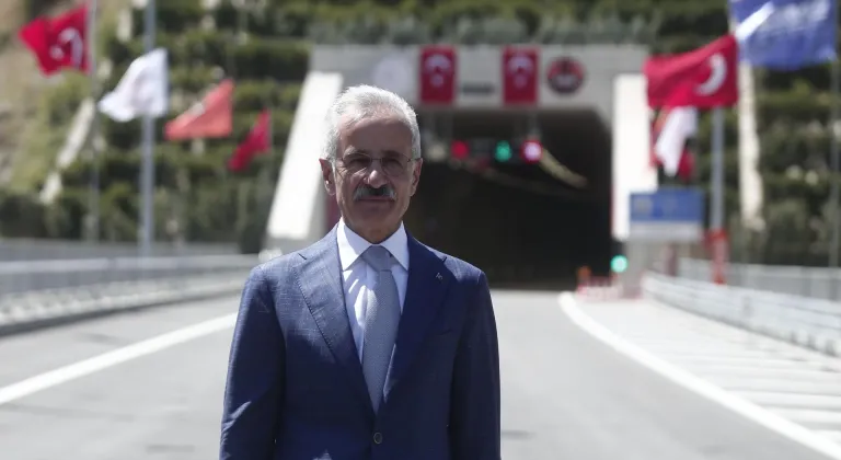 Bursa'da Doğancı Tüneli açıldı: 15 dakikalık yol 3 dakikaya indi