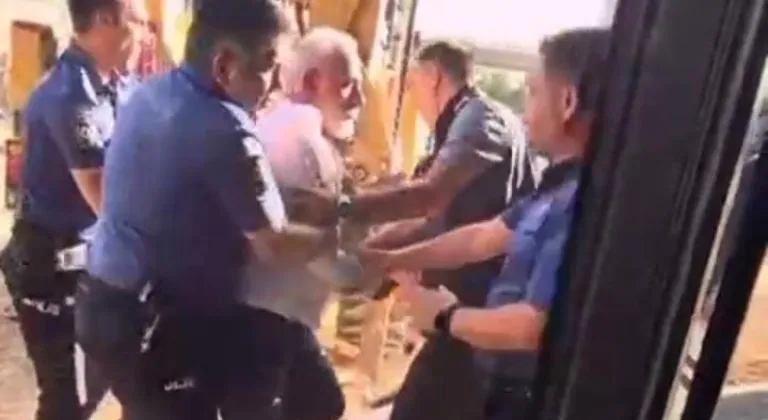 Bursa’da kafeterya yıkımında ortalık karıştı. Bir polis yaralı