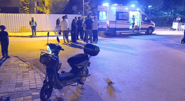 Bursa’da otomobille elektrikli bisiklet çarpıştı: 1 ağır yaralı