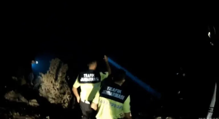 Bursa'da yangına müdahale edilirken yeni kundaklama girişimi!