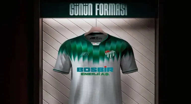 Bursaspor "Retro ‘93” forma ile sahada olacak!