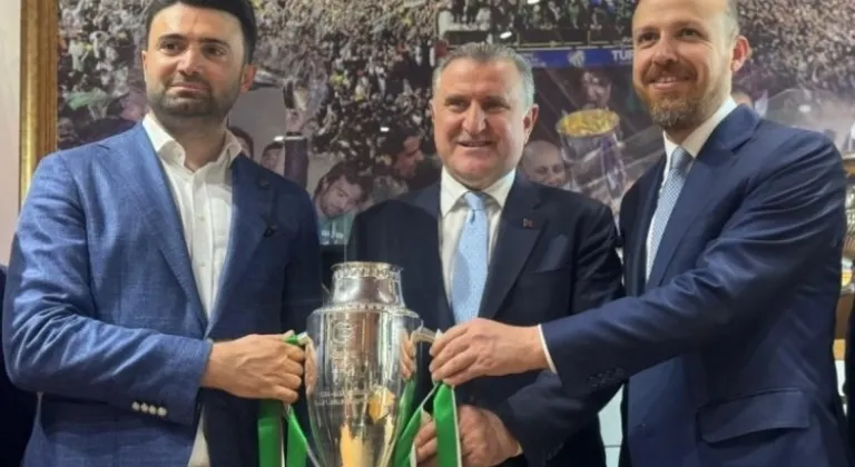 Bursaspor'a Bakan ziyareti