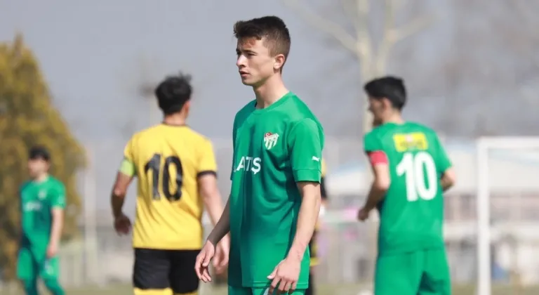 Bursaspor’dan 4 timsah, Nilüfer FK’da