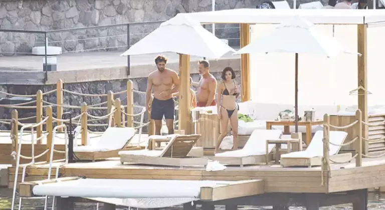 Can Yaman ve sevgilisi Bodrum'da aşka geldi!
