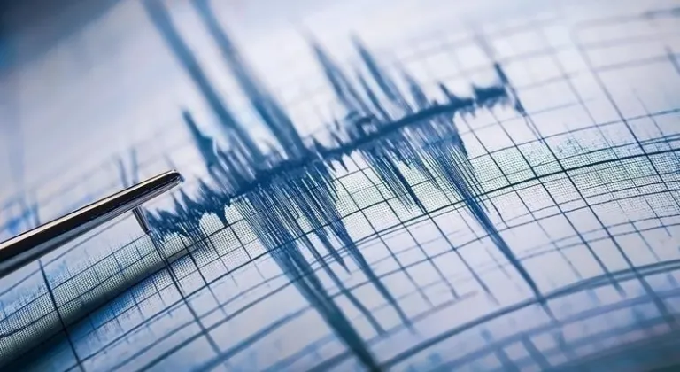 Çanakkale'de deprem!