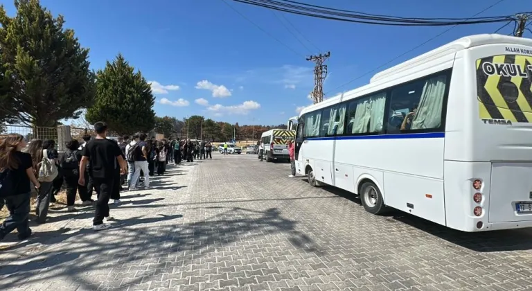 Çanakkale'de orman yangını: 2 okul tahliye edildi