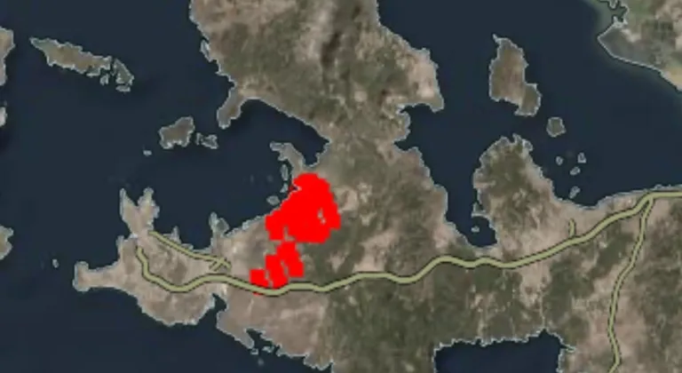 Çeşme’deki yangın uzaydan görüldü!