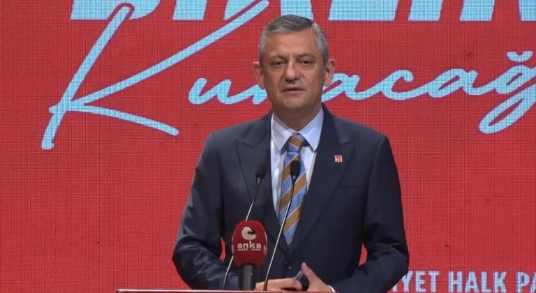 CHP lideri Özel: "4-9 Eylül parti tüzüğümüzde artık Kuruluş Haftası olarak tanımlandı"