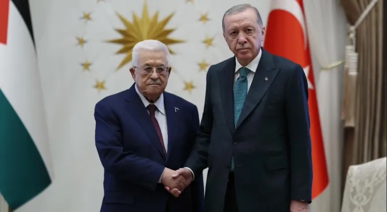 Cumhurbaşkanı Erdoğan, Filistin Devlet Başkanı Abbas ile görüşüyor