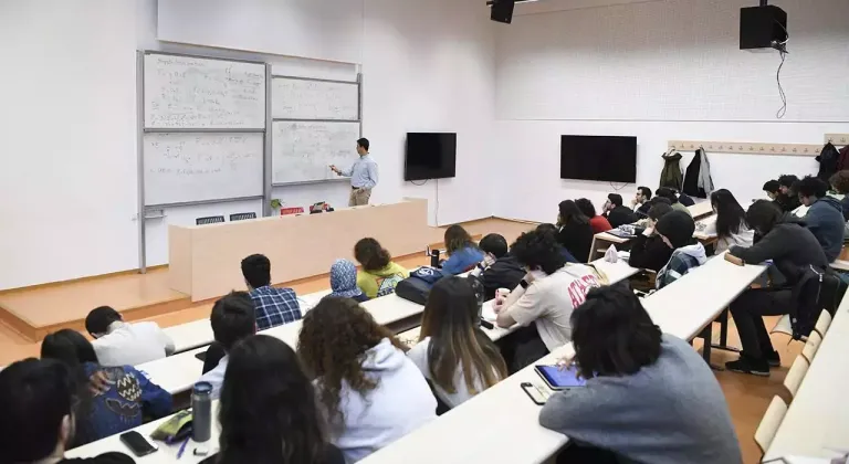 Devlet himayesindeki 286 genç, üniversiteli oldu