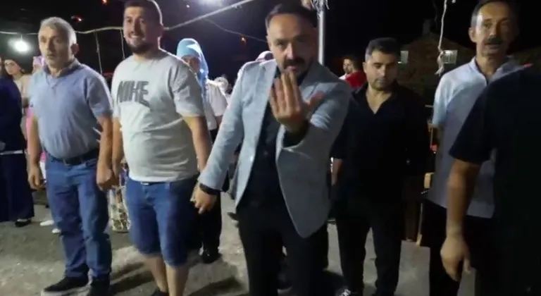 Drona para takmak istedi... Az kalsın elinden oluyordu!