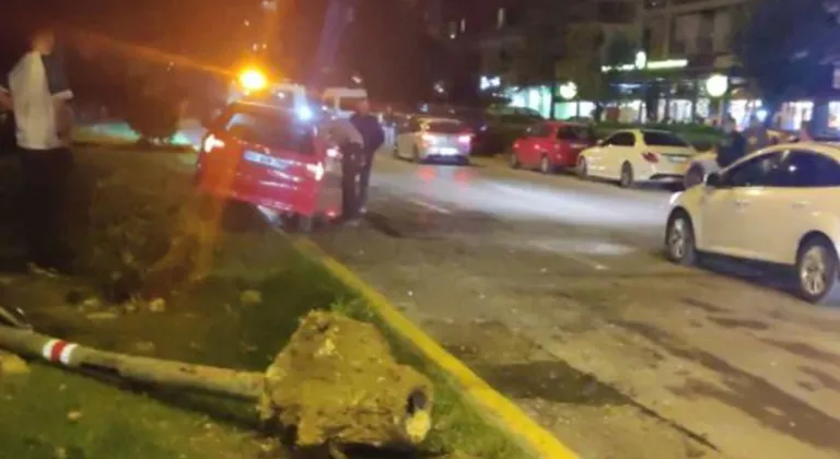 Eskişehir'de alkollü sürücü yayalara çarptı: Ölü ve yaralılar var