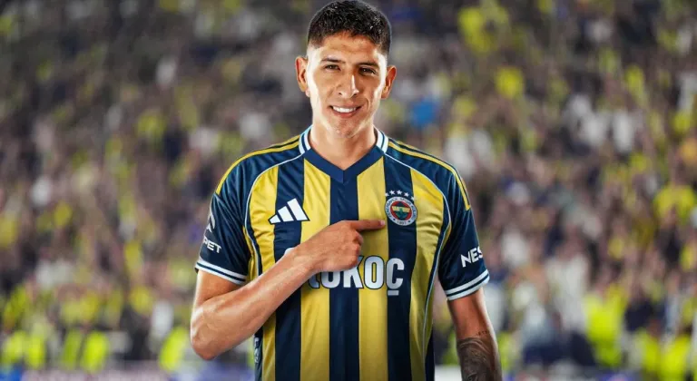 Fenerbahçe Edson Alvarez’i kadrosuna kattı!