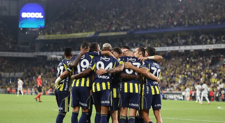 Fenerbahçe’nin Benfica maçı kamp kadrosu belli oldu