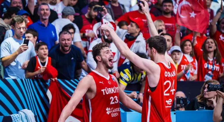 Finalde Almanya'ya kaybettik: 12 Dev Adam, Avrupa ikincisi oldu