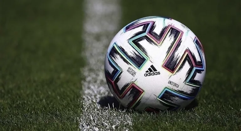 Futbolda yaz transfer dönemi sona eriyor