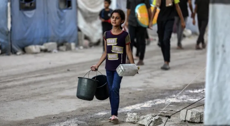 Gazze'de 10 kişi daha açlıktan hayatını kaybetti