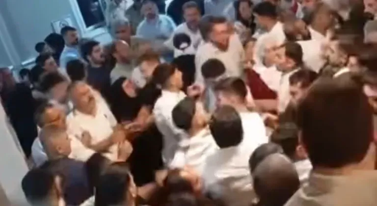 Gelinle damat şokta: Düğünde yumruklar konuştu!