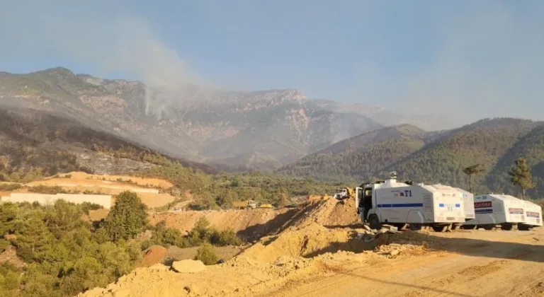 Hatay’da yangınla mücadele 14. saatte devam ediyor
