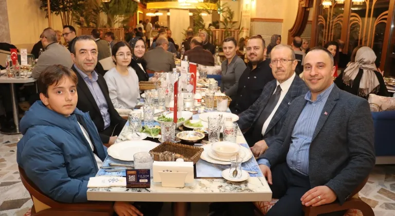 Hayat Hastanesi'nden Tıp bayramı kutlaması