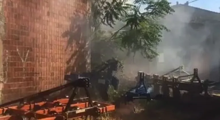 Hayvan çiftliğinde yangın çıktı: 1 kişi hastaneye kaldırıldı