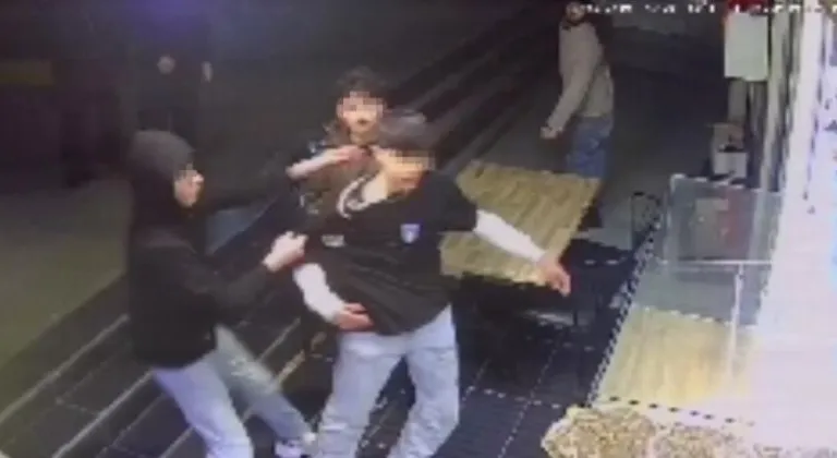 Hem kavga ettiler, hem hırsızlık yaptılar