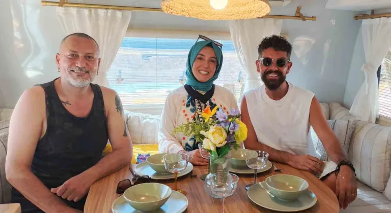 İki ünlü ismin karavan rekabeti